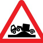 Risk of grounding at a railway or tramway level crossing or hump backed bridge